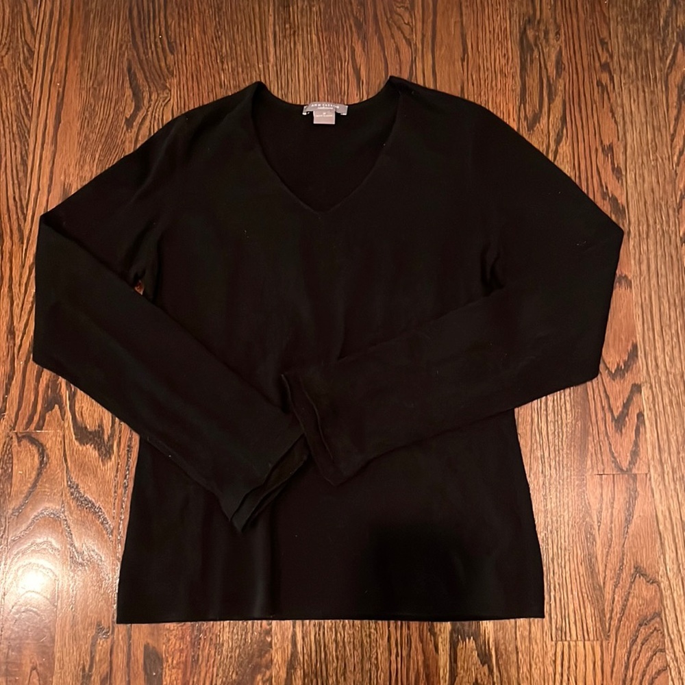 Ann Taylor women’s cashmere sweater, size M, EUC!